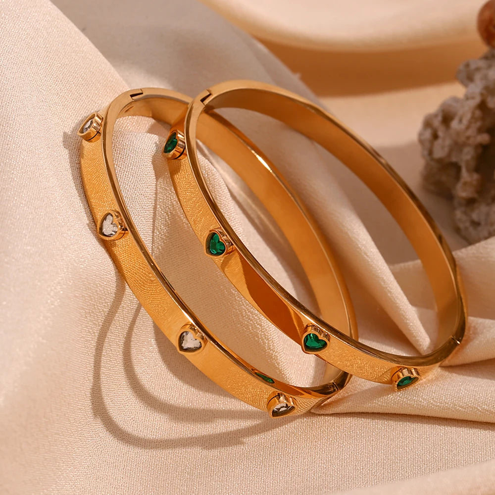 E.B.belle Heart Zircon Clasp Bracelet Hypoallergenic 18K Gold Plated Bracelet for Women 316L Stainless Steel Bangles Jewelry