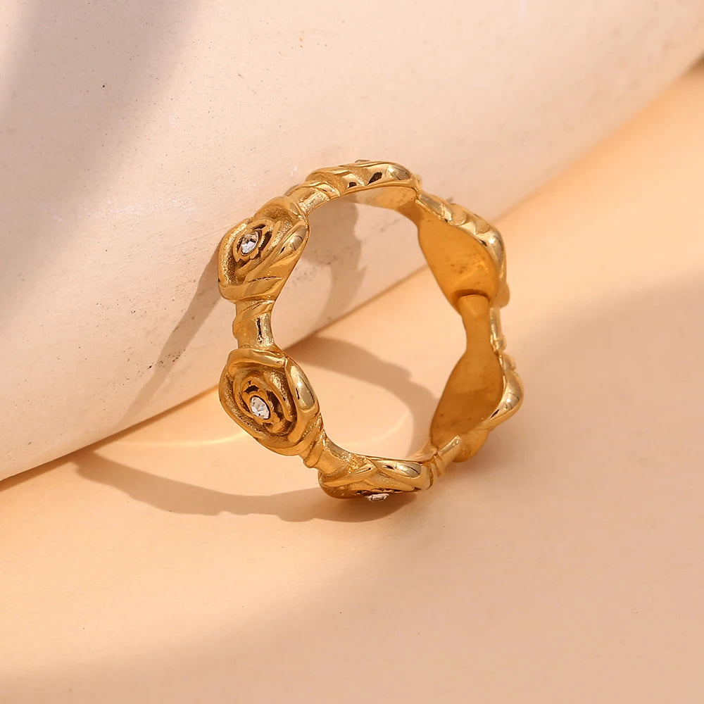 E.B.belle White Rhinestone Rose Flower Rings Elegant Style Women Jewelry 316L Stainless Steel Fashion Charm Hypoallergenic