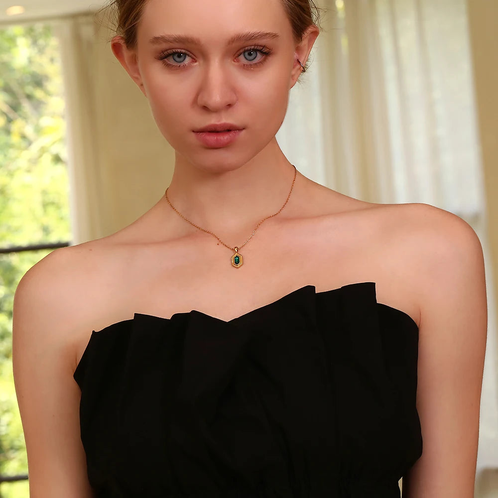 E.B.belle Hexagonal Green Rhinestone Necklace Retro Style Gold Color Women Water Resistant Jewelry 316L Stainless Steel Necklace