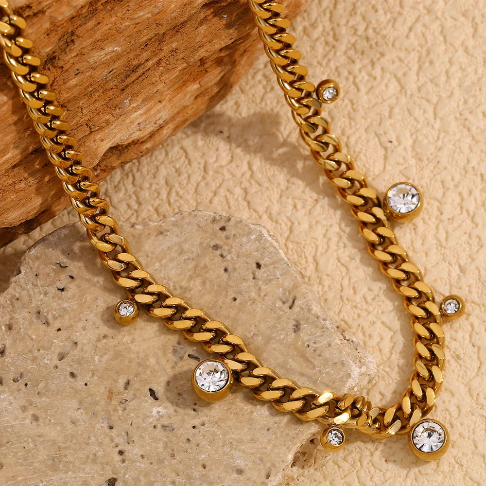E.B.belle Smooth Cuban Chain Necklace 18K Gold Plated Round Circle Crystal Zircon Stone Charm Choker Necklace For Women