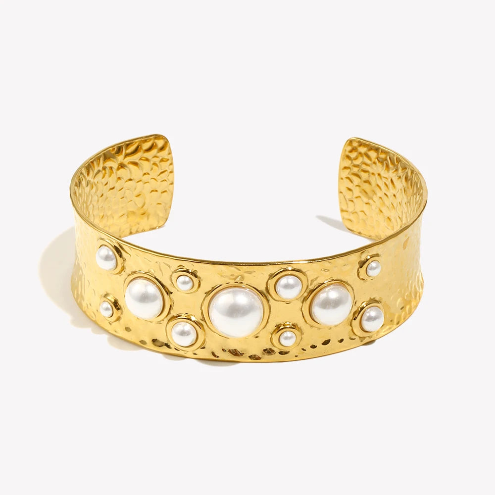 E.B.belle Wide Facted Hammer Pattern Multi Size Pearl Cuff Bracelet 18K Gold Plated Elegant Style Chic Jewelry Acccessories